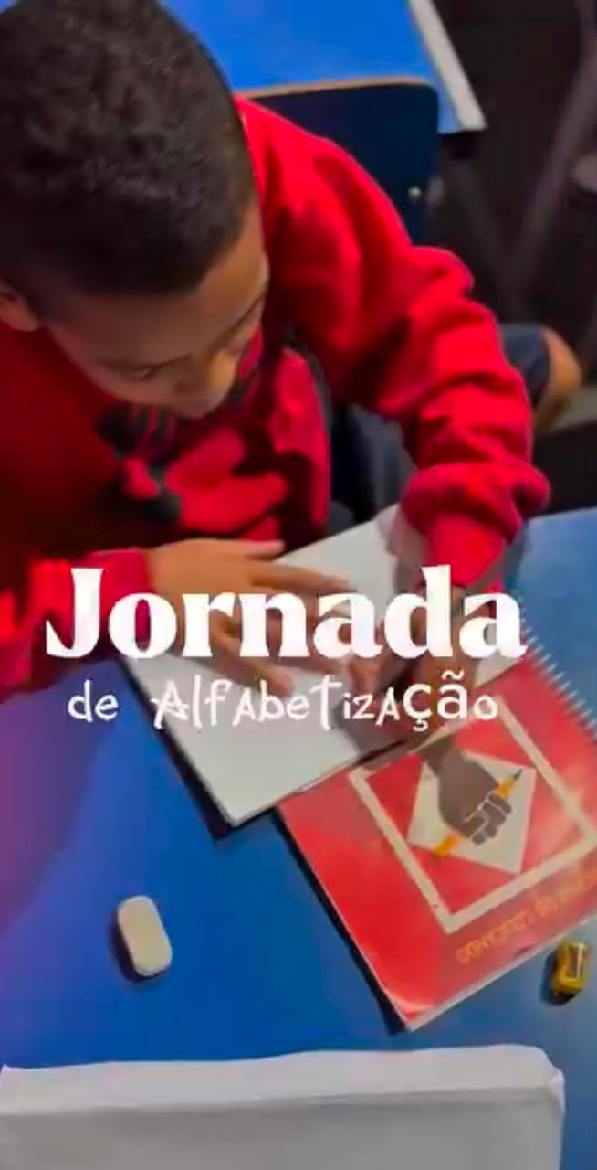 Jornada de alfabetização no Instagram